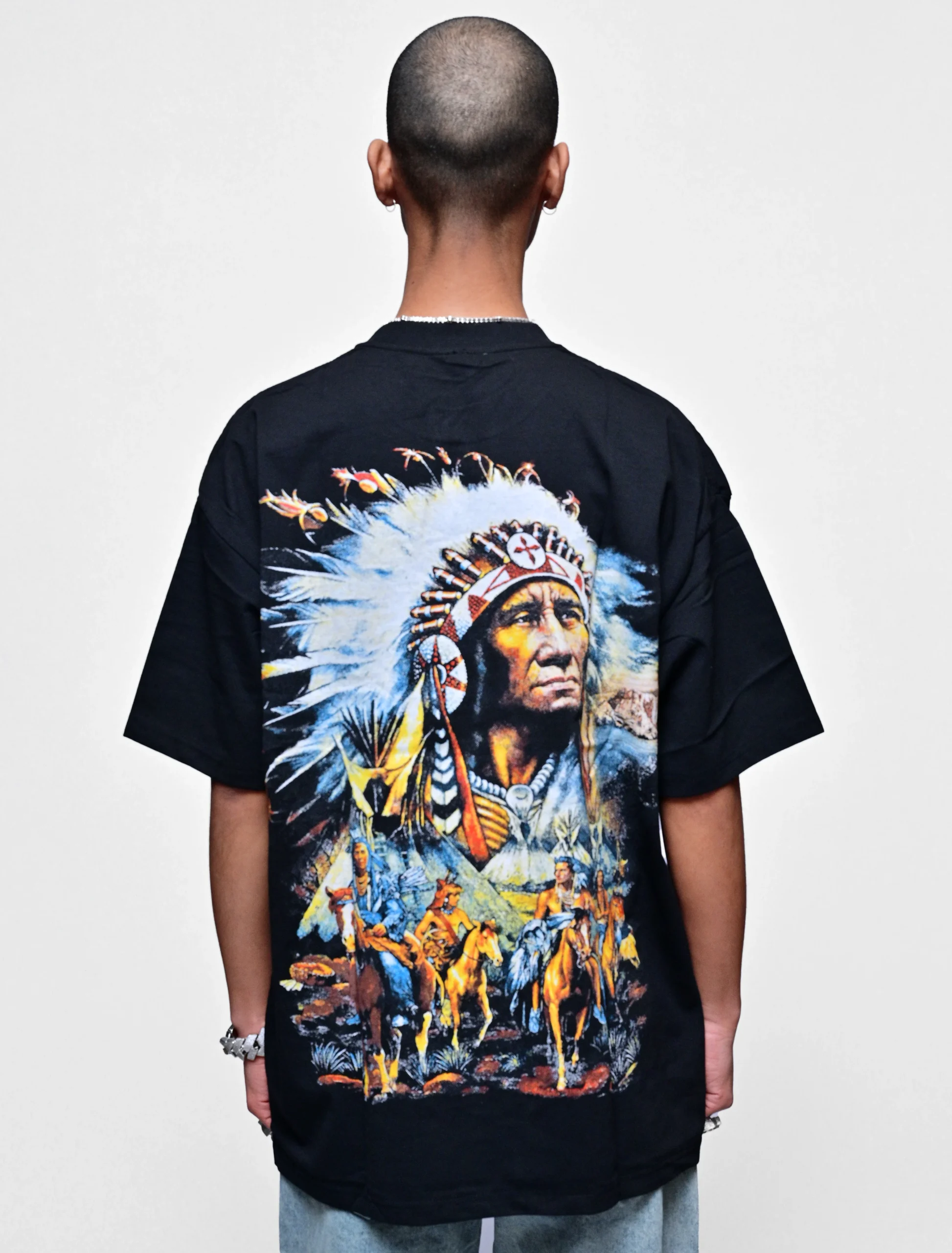 CONQUERED ELEVEN KINGS – ROYAL BLACK TEE - Image 2