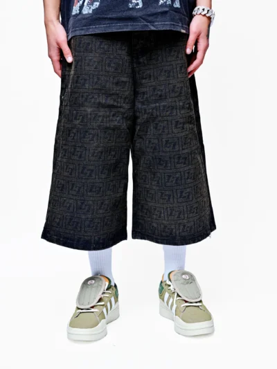 VELVET BEAT – HEARTS FADED DENIM LONG SHORTS