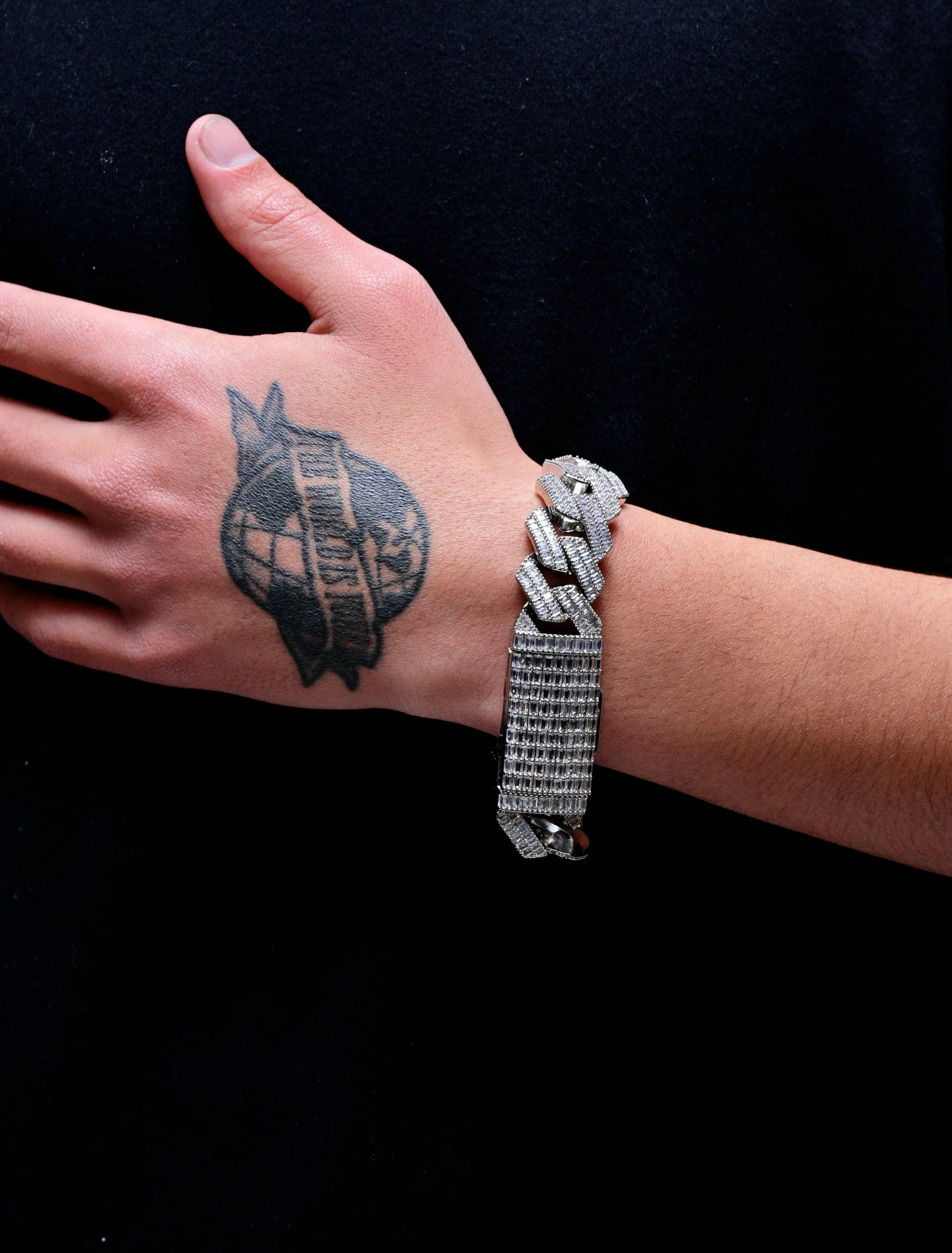 EVERLAY ROYAL ICE 20MM BAGUETTE BRACELET - Image 5