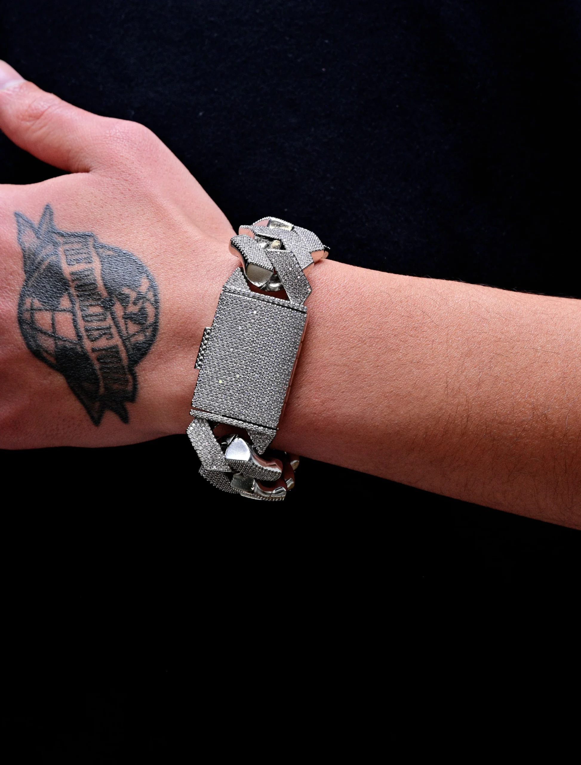 EVERLAY STARDOM 27MM ICED CUBAN BRACELET - Image 2