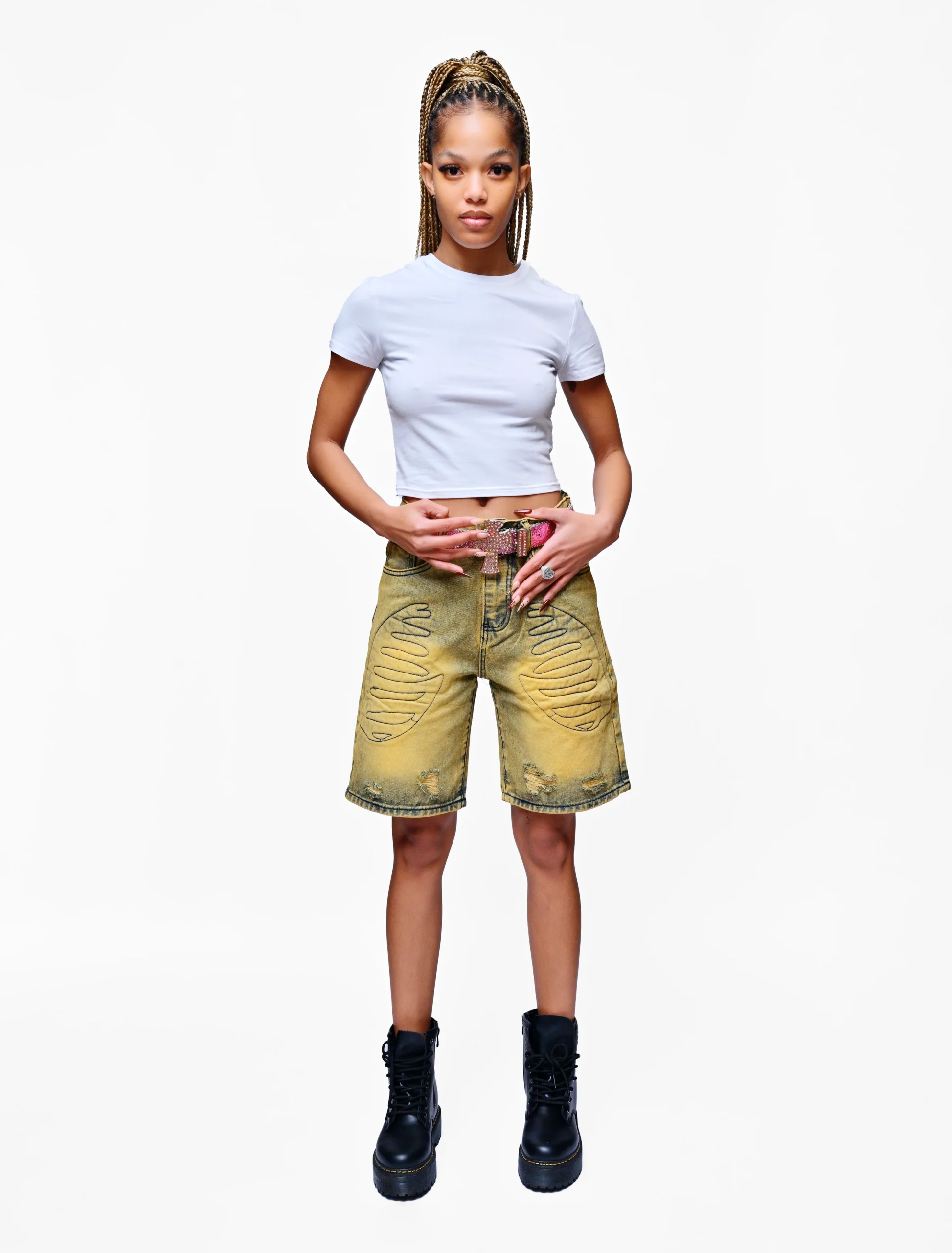 ICONIC FADE – FAMOUS FADED DENIM SHORTS - Image 2