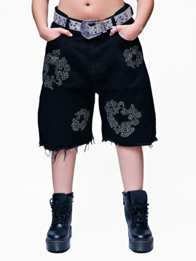 EVRY BLOOM – BLACK RHINESTONE FLOWER DENIM SHORTS