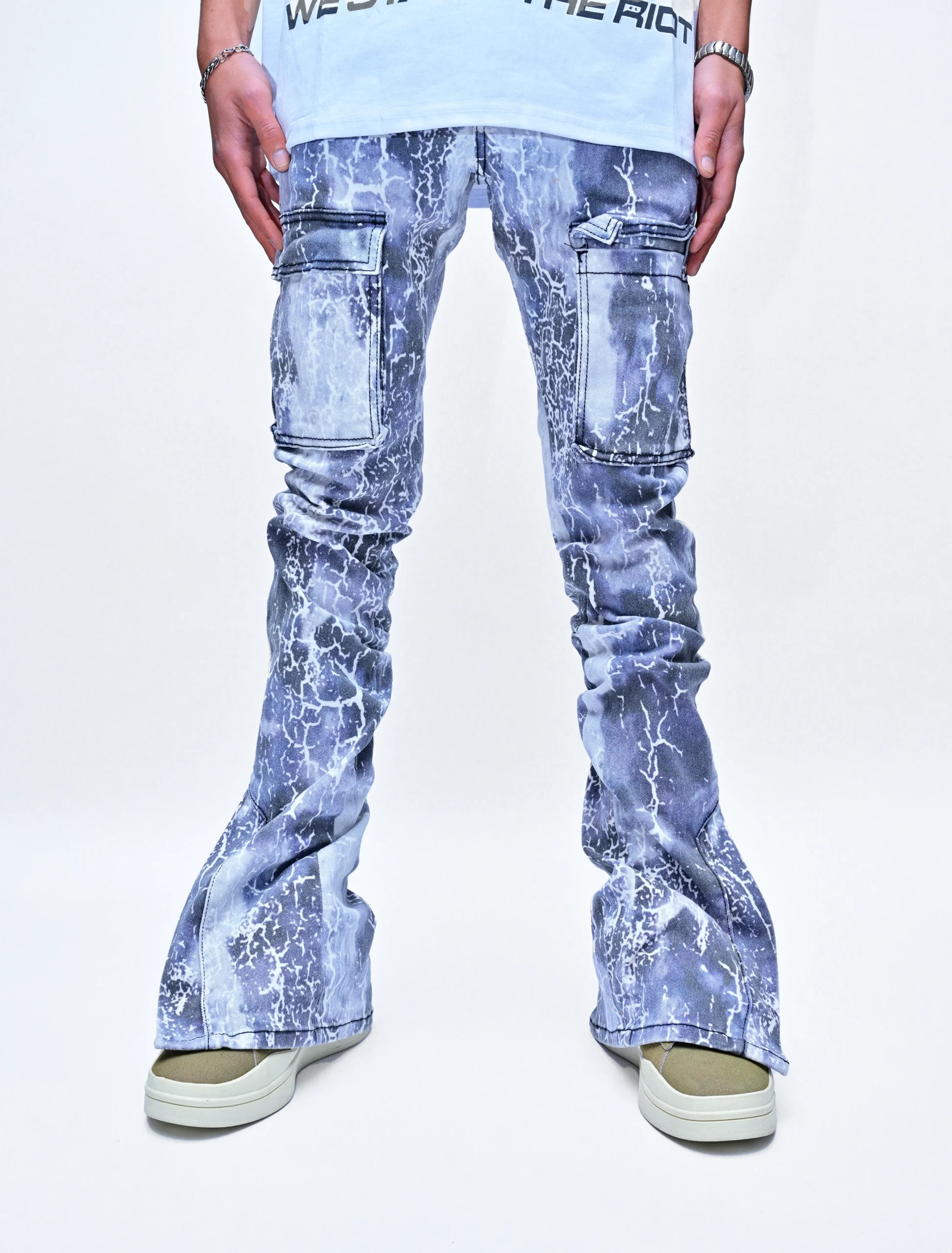 THUNDER GAZE – LUXURY CLOUD-WASHED DENIM