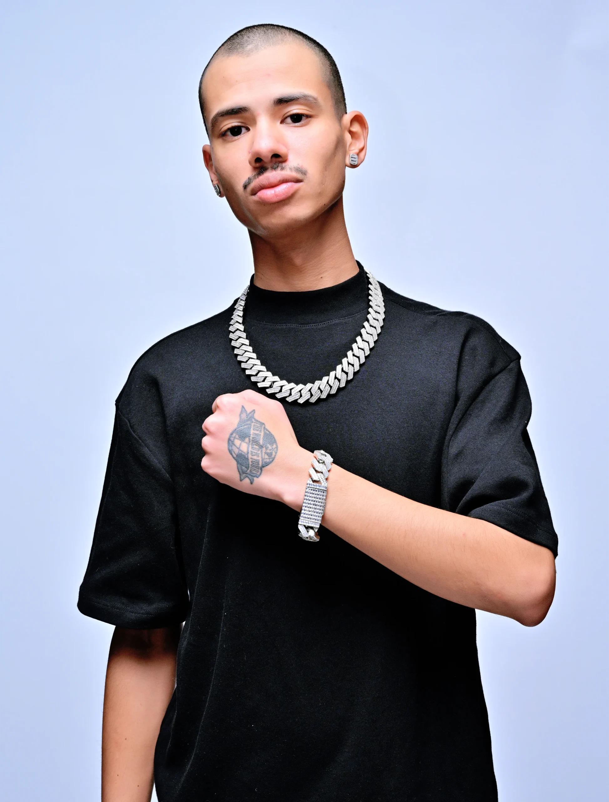 EVERLAY ROYAL ICE 20MM BAGUETTE BRACELET - Image 2