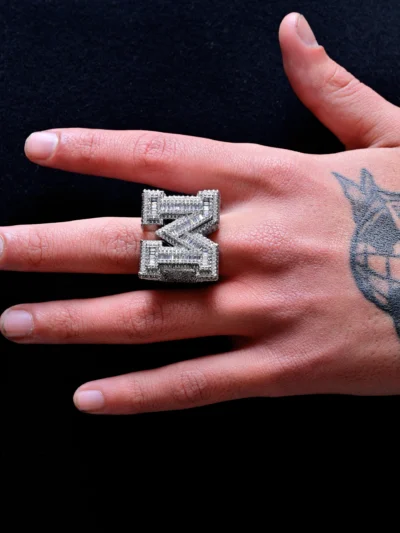 EVERLAY CUSTOM “M” ICED BAGUETTE RING