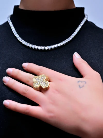 EVERLAY GLORIOUS GOLD CROSS RING